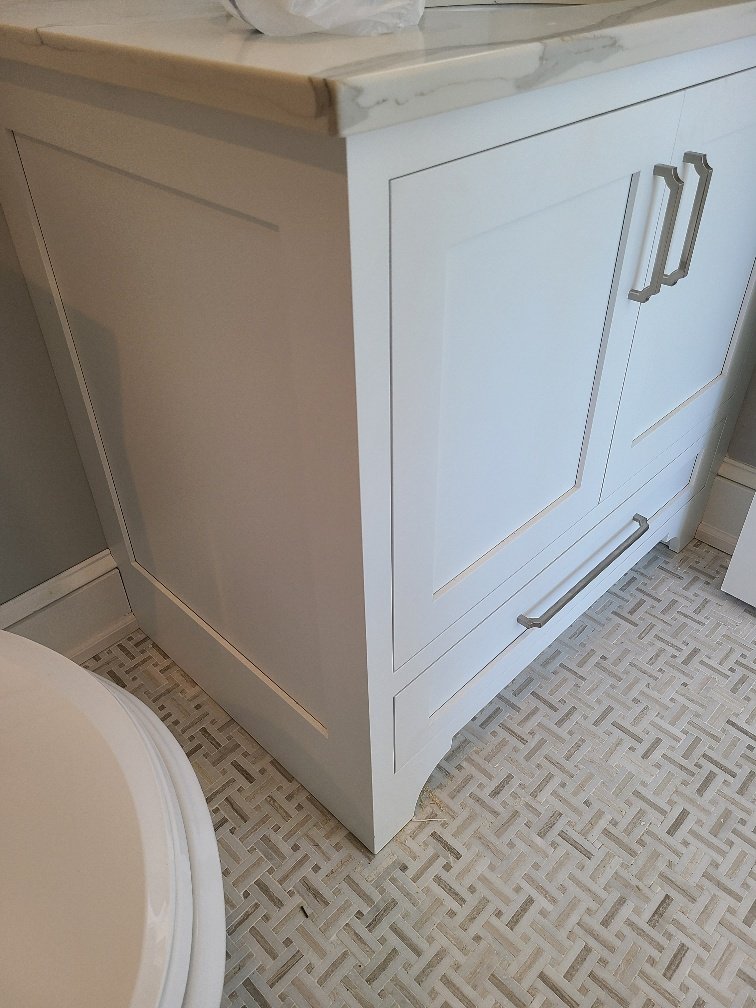 Modern White Bathroom Vanities Crafted for Stone Harbor Homes