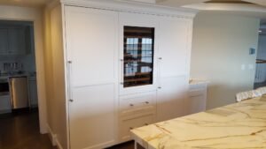 The Art of Timeless Kitchens: Where Custom Craftsmanship Meets Everyday Living