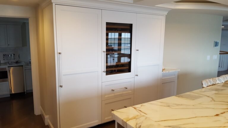 The Art of Timeless Kitchens: Where Custom Craftsmanship Meets Everyday Living