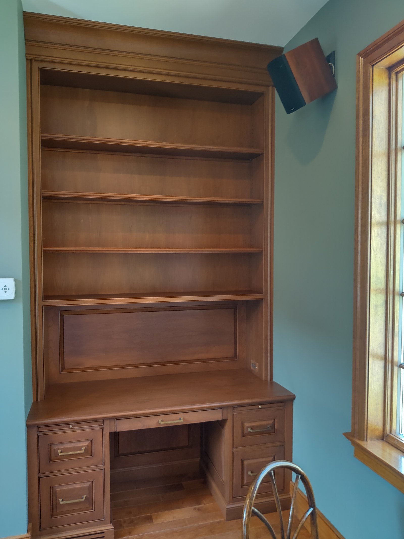 Built-in nook seating with custom cabinetry and shelving, Pennsylvania